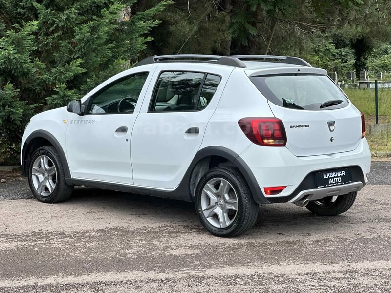 iLKBAHAR AUTO ,danDacia Sandero 1.5 BlueDCI Stepway 2019 Model TERTEMİZ 6