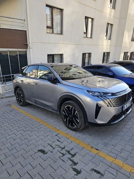 Sahibinden Peugeot 3008 1.2 Hybrid Allure 2025 Model