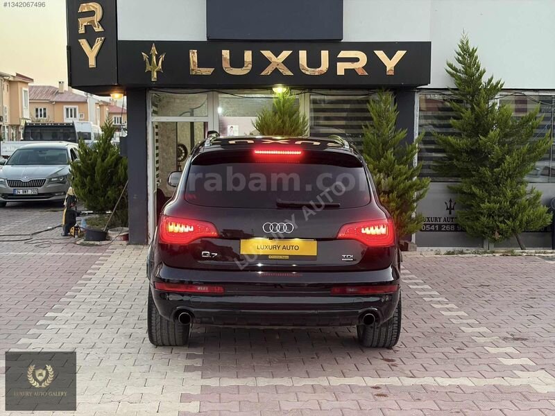 LUXURY AUTODAN//HATASIZ//EMSALSİZ TEMİZLİKTE//Q7 4