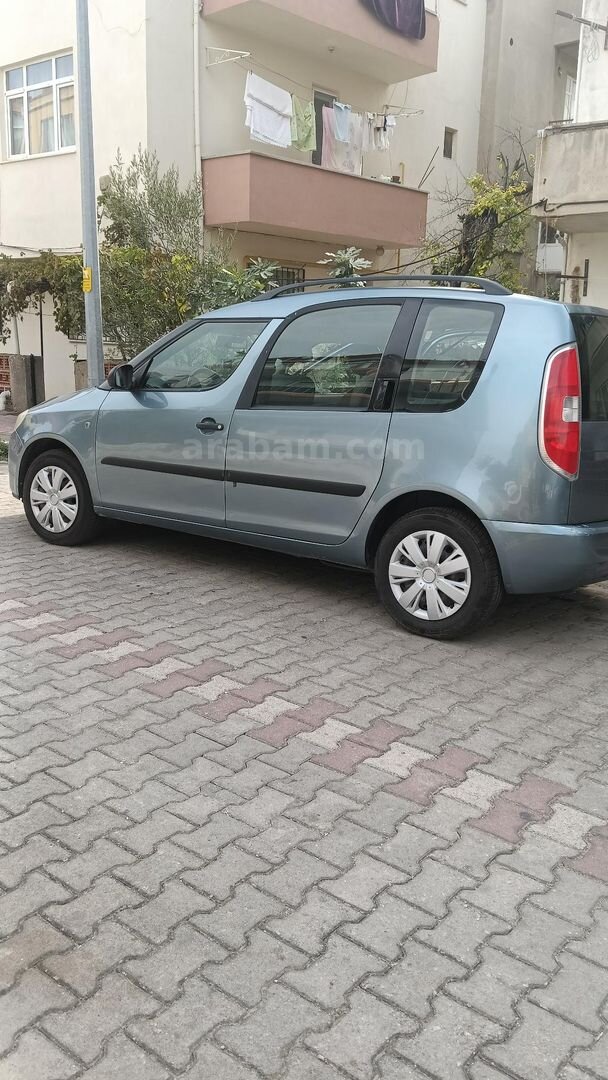 Sahibinden Skoda Roomster 1.2 2008 Model 3