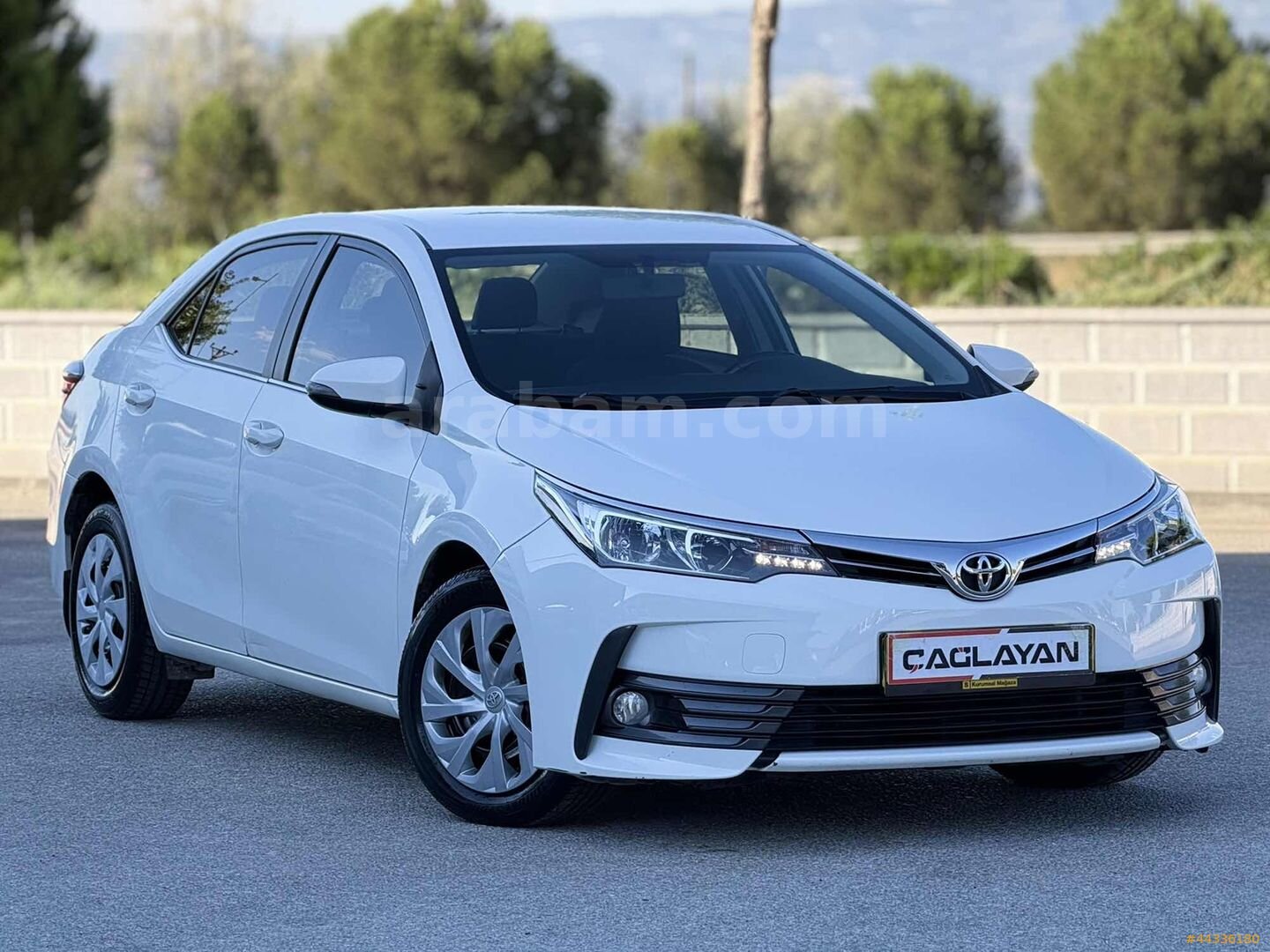 2018 CORALLA 1.4D-4D GERİ GÖRÜŞ+OTOMATİK+180.000KM 2