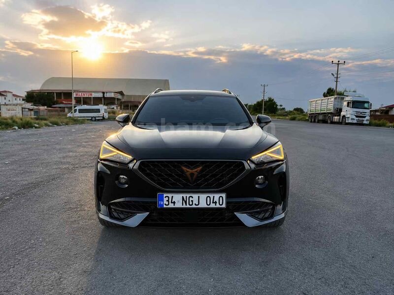 Sahibinden Cupra Formentor 1.5 TSI 2022 Model 115 Binde Hatasız Boyasız Tramersiz 2