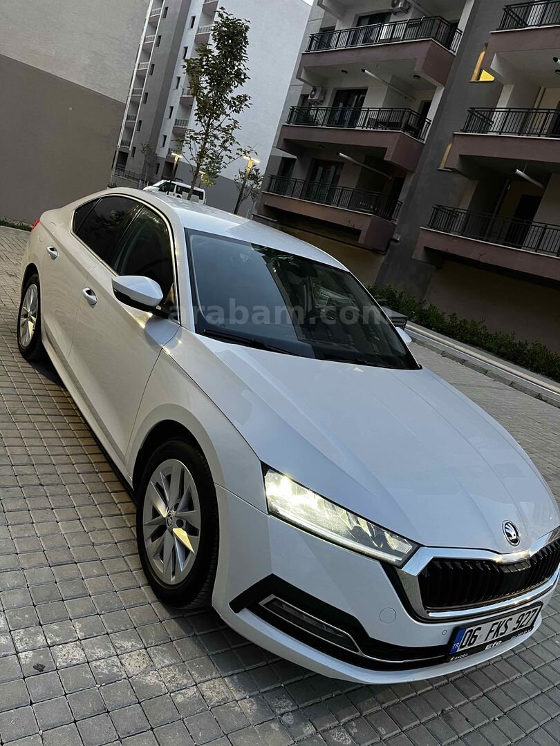 Sahibinden Skoda Octavia 1.0 e-Tec Premium 2023 Model 2