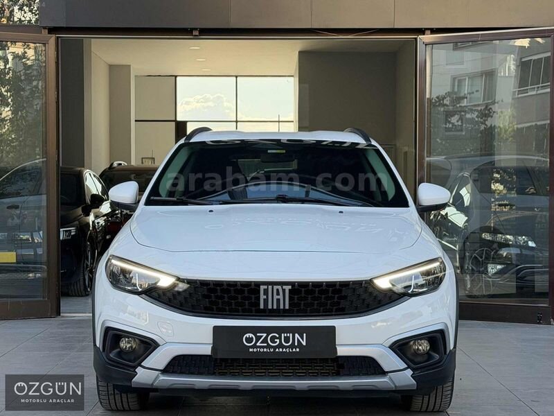 ÖZGÜN 2025 EGEA CROSS 1.6M.JET OTOMATİK -HATASIZ-BOYASIZ KK12AY 2