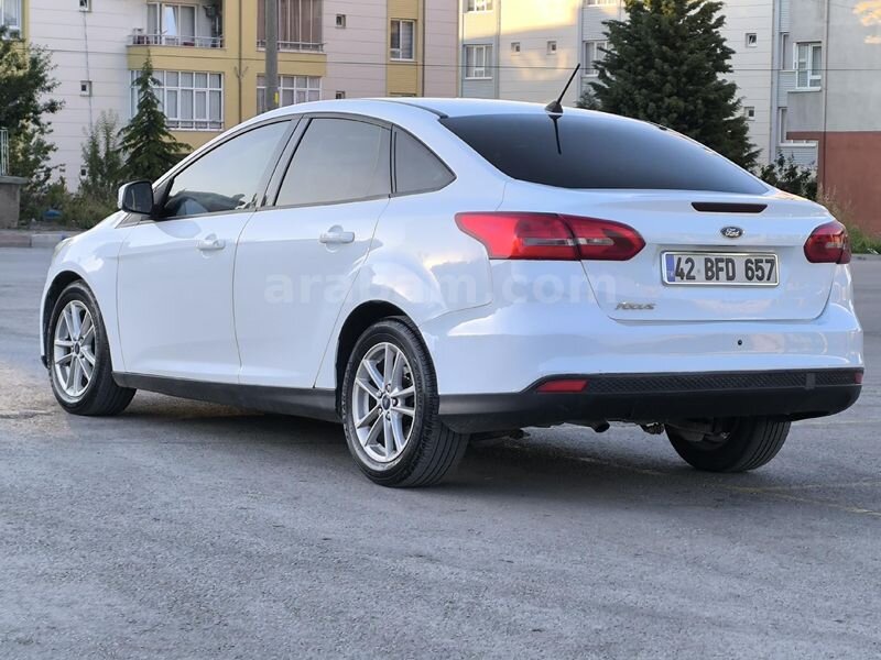 Galeriden Ford Focus 1.6 TDCi Trend X 2017 Model Konya 4