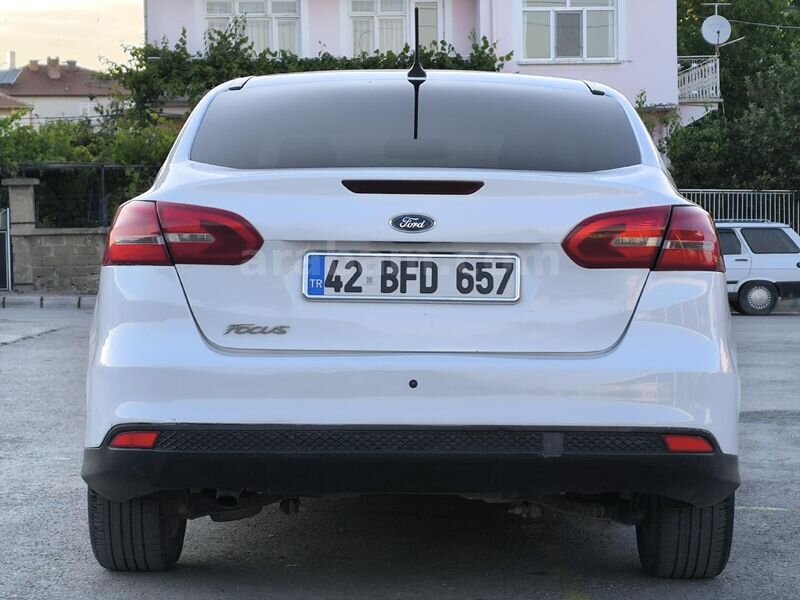 Galeriden Ford Focus 1.6 TDCi Trend X 2017 Model Konya 7
