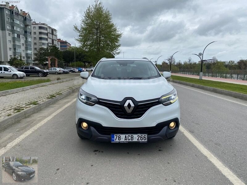 2015 KADJAR ICON 1.5 DCI MANUEL HATASIZ BOYASIZ 151BİN KM