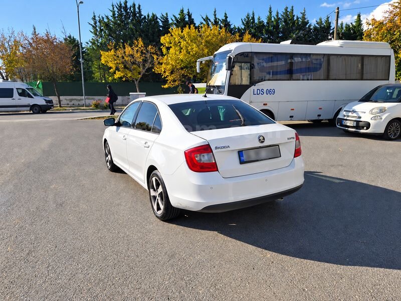 2015 SKODA RAPID 1.4 TDI 90 PS STYLE | 286.821 KM | DOLU PAKET 3
