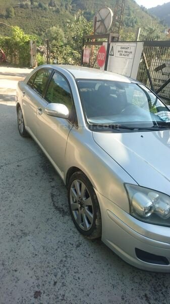 Sahibinden Toyota Avensis 2.0 D-4D 2007 Model 2