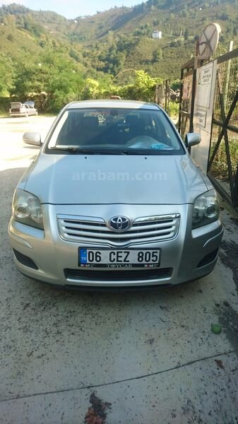 Sahibinden Toyota Avensis 2.0 D-4D 2007 Model 3