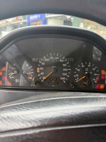 Sahibinden Mercedes - Benz C 200 Elegance 1995 Model 3