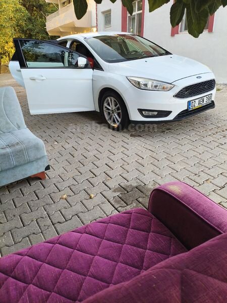 Sahibinden Ford Focus 1.6 TDCi Trend X 2016 Model Adıyaman 168.000 KM Beyaz 7
