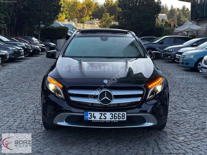 BORZ MOTOR'DAN MERCEDES GLA180 DİZEL OTOMATİK URBAN DÜŞÜK KM !! 2