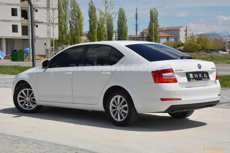 2013/ELEGANCE-CR/OPSİYONLU/OCTAVİA 6