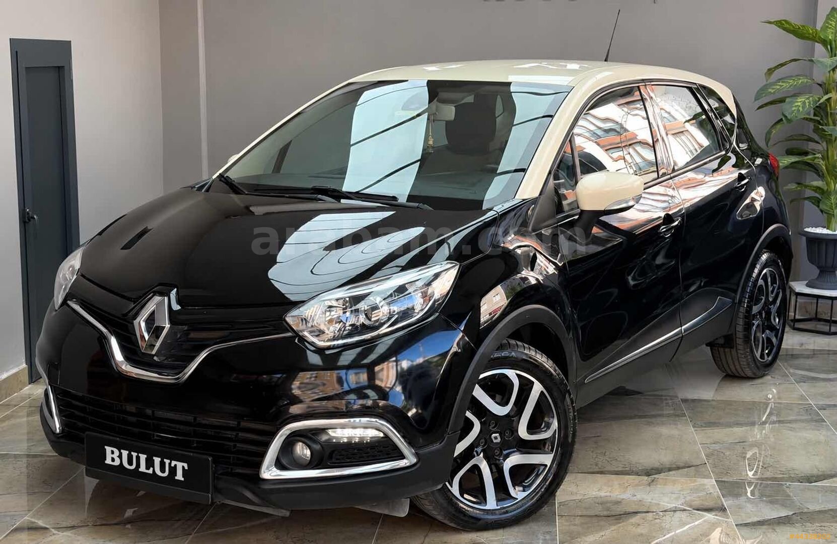 RENAULT CAPTUR 1.5 DCI ICON İLK SAHIBNDEN DÜŞÜK KM 3