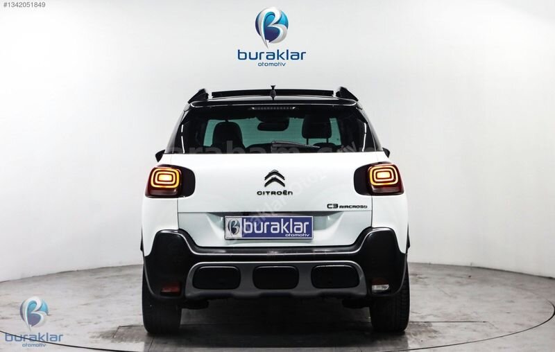 BURAKLAR'DAN 2023 CİTREON C3 AİRCROSS 1.2 PURETECH SHİNE 7