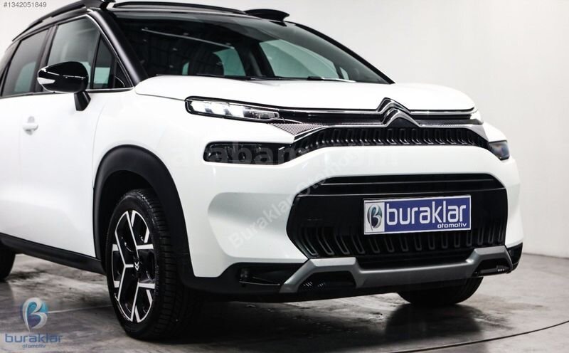 BURAKLAR'DAN 2023 CİTREON C3 AİRCROSS 1.2 PURETECH SHİNE 3