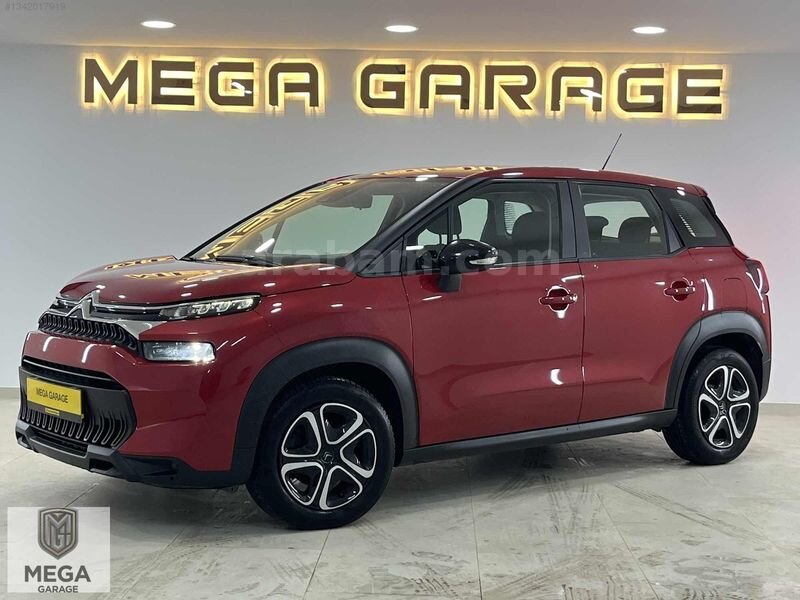 MEGA GARAGE 2023 CİTROEN C3 AİRCROSS FEEL 1.2 BOYASIZ TRAMERSİZ