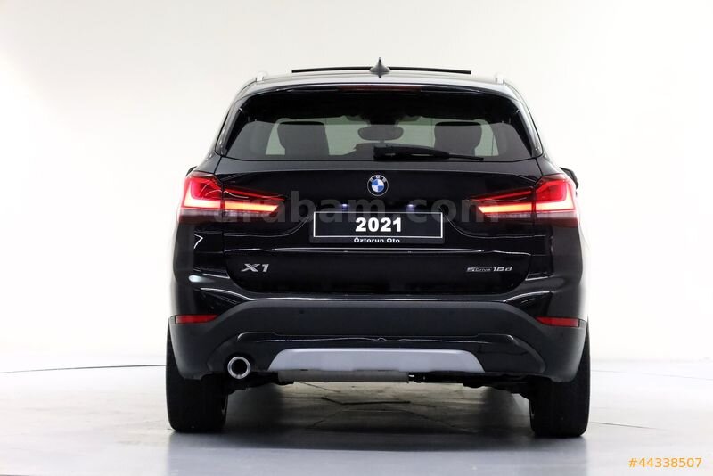 ÖZTORUN OTO - 2021 - BMW X1 sDrive16d - X Line-Comfort-Executive 5