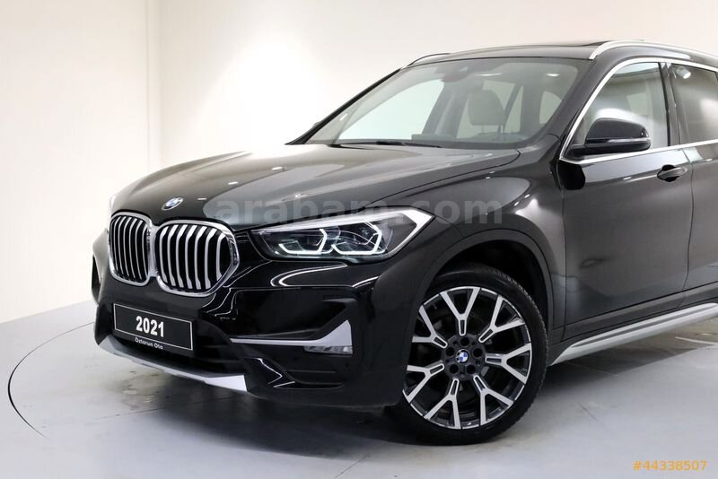 ÖZTORUN OTO - 2021 - BMW X1 sDrive16d - X Line-Comfort-Executive 6