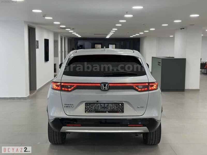BEYAZ 2.ELDEN 2023 HR-V 1.5 E-HEV HYBRİD ADVANCE/BOYSZ/SRVS BKML 5