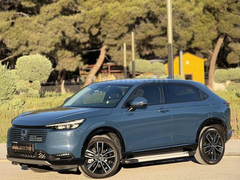 2025+HR-V+HYBRİD+ADVANCE+DÜŞÜK+KM+YAKIT CİMRİSİ