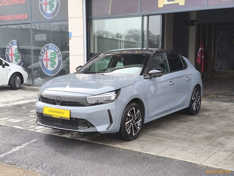2025 HATASIZ 21 BİN KM CAM TAVAN K.ISITMA CORSA GS %20 FATURA 3