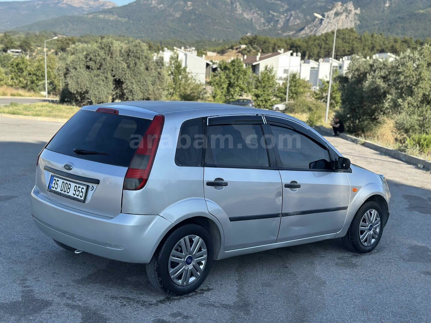 Sahibinden Ford Fiesta 1.4 TDCi Comfort 2004 Model 4