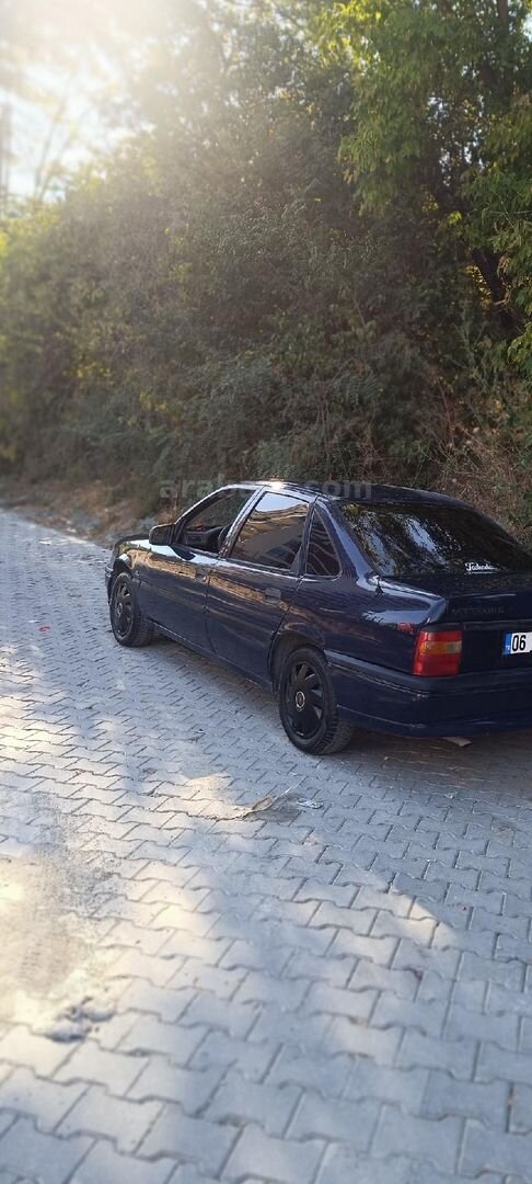Sahibinden Opel Vectra 1.8 GL 1994 Model 1