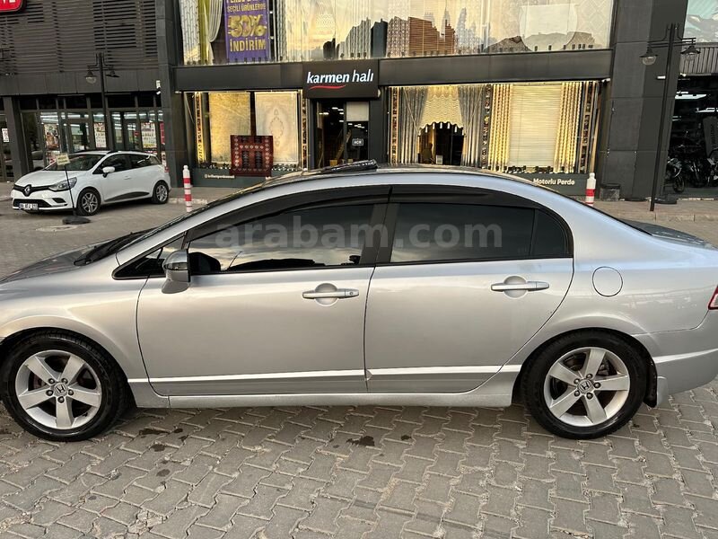 Sahibinden Honda Civic Sunrooflu 2009 3