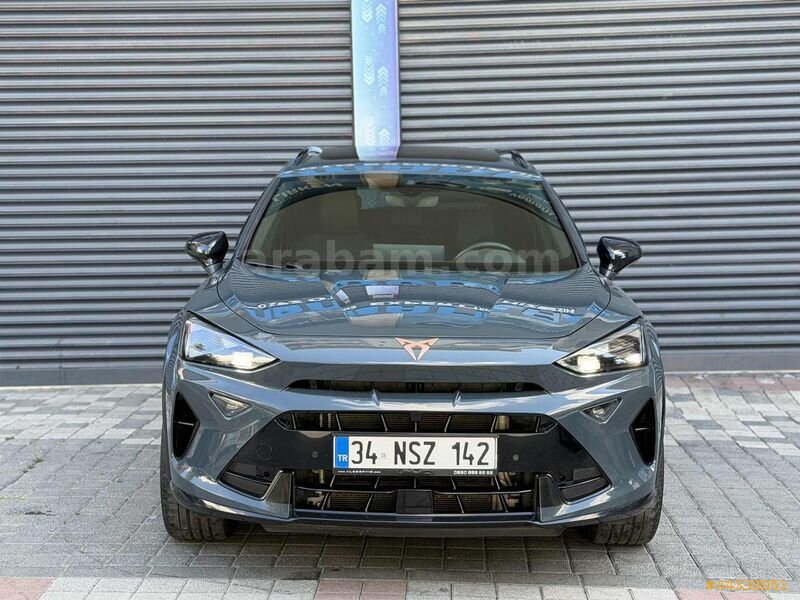 2025 BOYASIZ FORMENTOR 1.5 E-HYBRİD 204 BG 45.000 KM CAM TAVAN 3