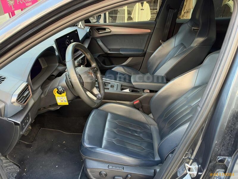 AKD SILA'DAN CUPRA*LEON*2023*1.5ETSI*MHEV*CAM*TAVAN*DERİ*KOLTUK 3