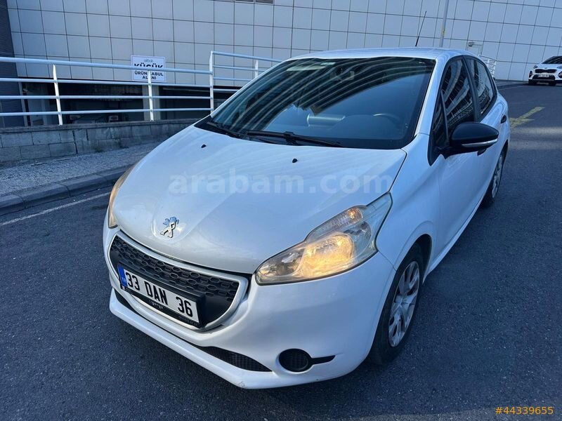 FIRSAT FIRSAT 2014 PEUGEOUT 208 1.2 OTOMATİK ACTIVE BEYAZ