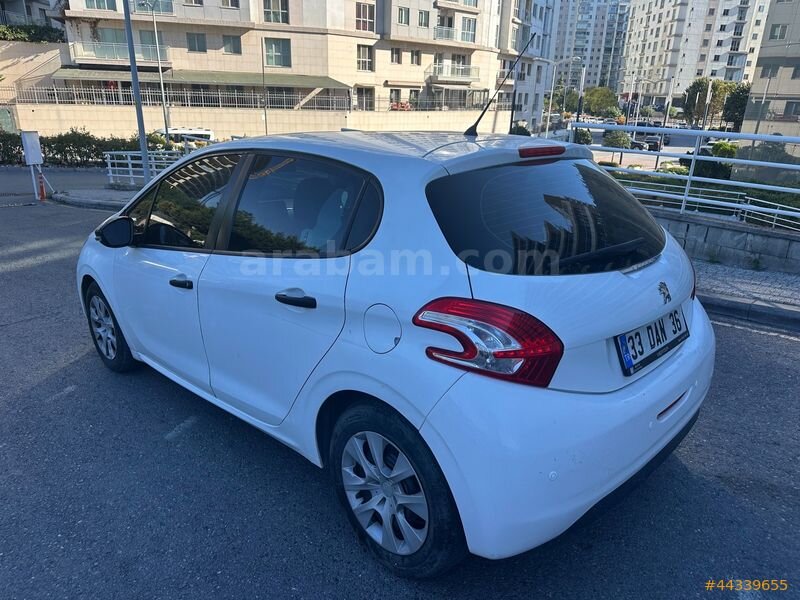 FIRSAT FIRSAT 2014 PEUGEOUT 208 1.2 OTOMATİK ACTIVE BEYAZ 5