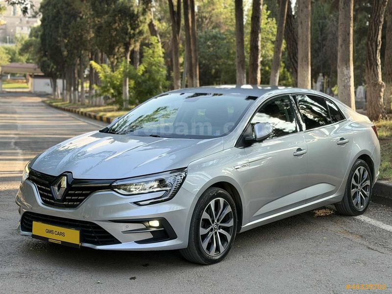 GMS CARS'TAN 2024 MEGANE İCON BOYASIZ 1.3 TCE EDC 65 BİNDE 6