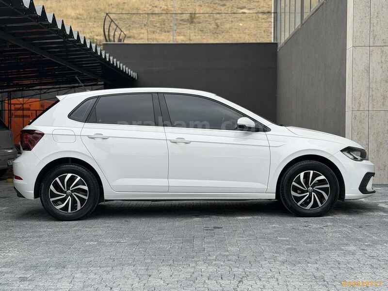 UMH GRUP 2023 MDEL VW POLO 1.0 TSI LIFE OTOMATİK 83.000KM G.GRŞ 3