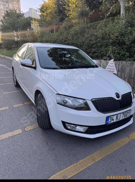 3E CAR DAN SKODA OCTAVİA DİZEL OTOMATİK 3