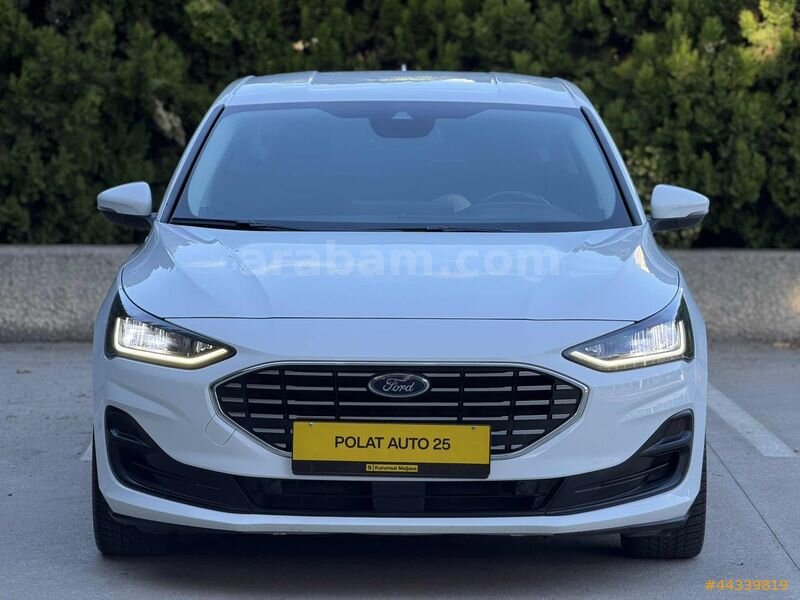İLK ELDEN 2024 FORD FOCUS 1.5 TİTANİUM STİL BOYASIZ 9.800 KM 2