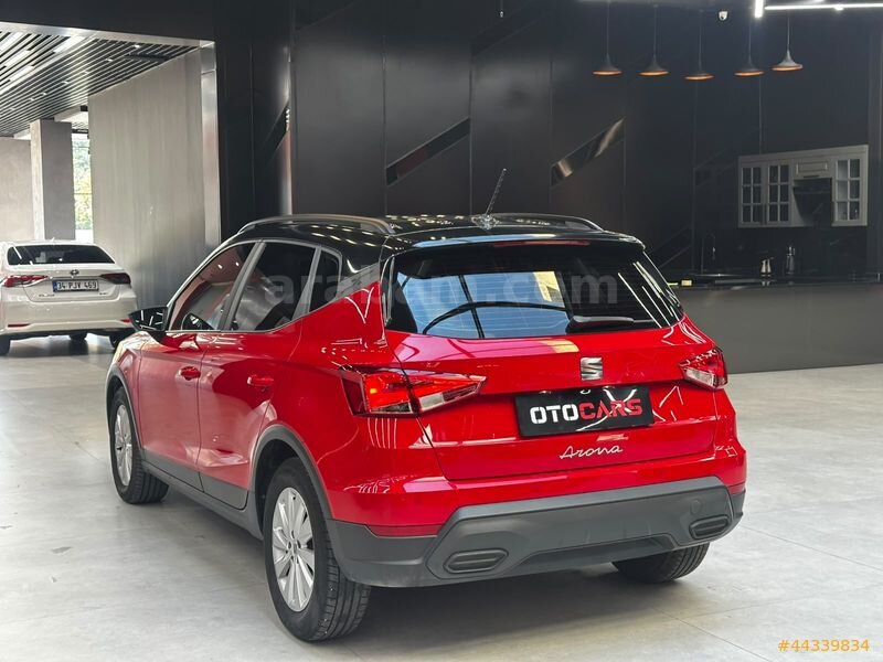 OTOCARS-26 BİN'DE SEAT ARONA 1.0 ECOTSI STYLE ÇİFT RENK HATASIZ 4