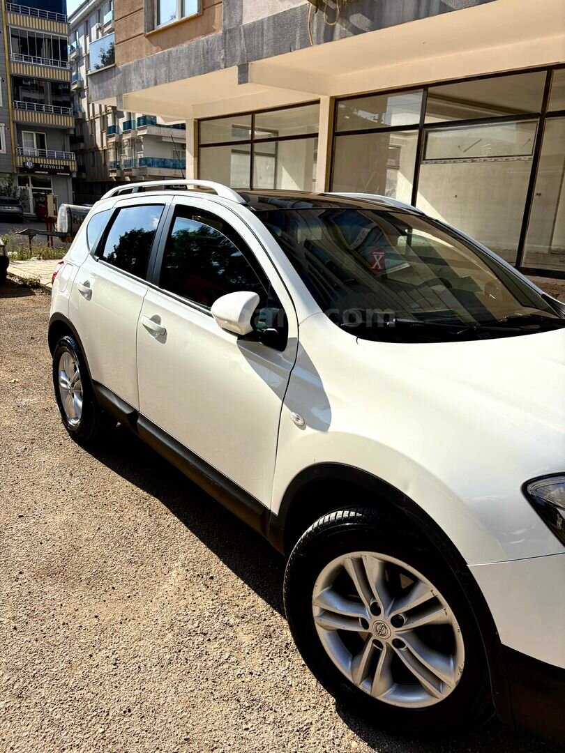 Sahibinden Nissan Qashqai 1.5 dCi Tekna Sky Pack 2012 Model 1