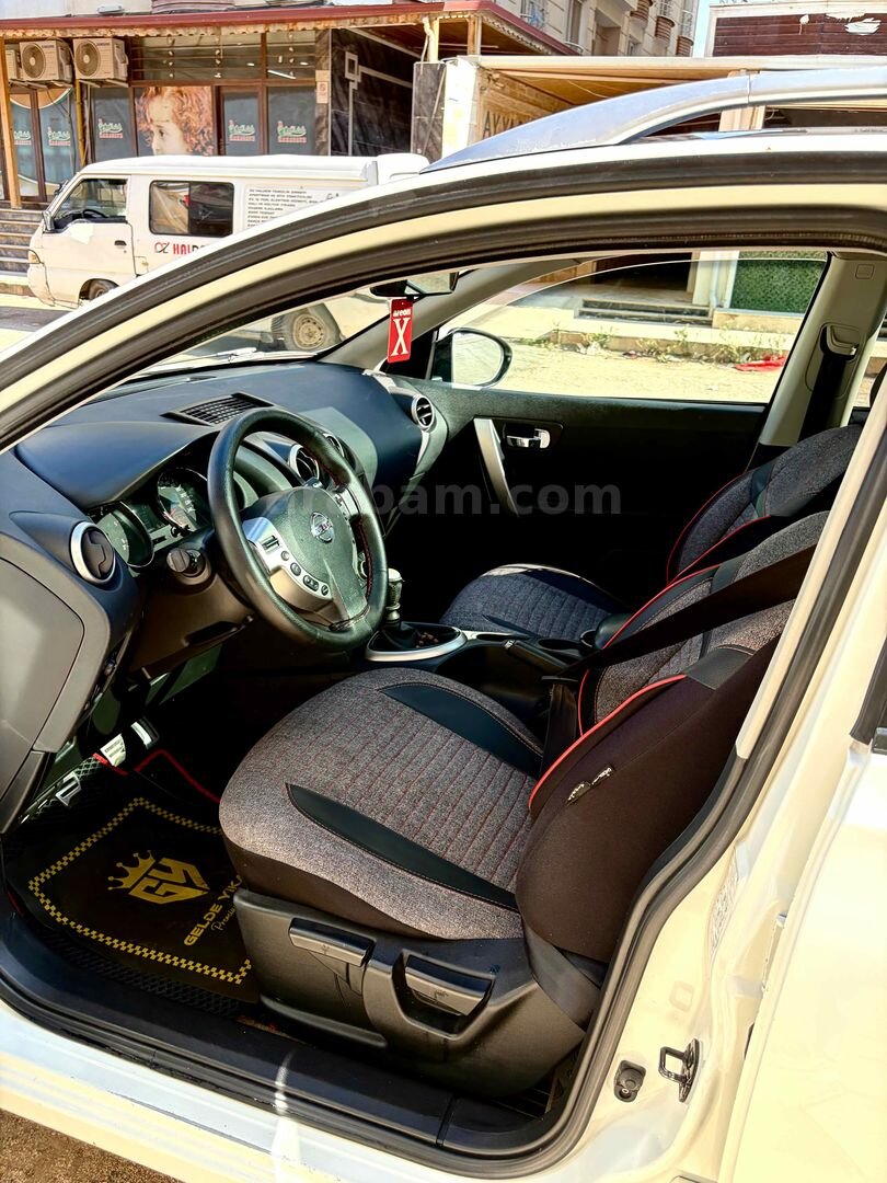 Sahibinden Nissan Qashqai 1.5 dCi Tekna Sky Pack 2012 Model 4