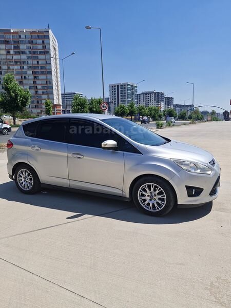 Sahibinden Tramersiz Ford C-Max 1.6 TDCi Titanium 2013 Model 6