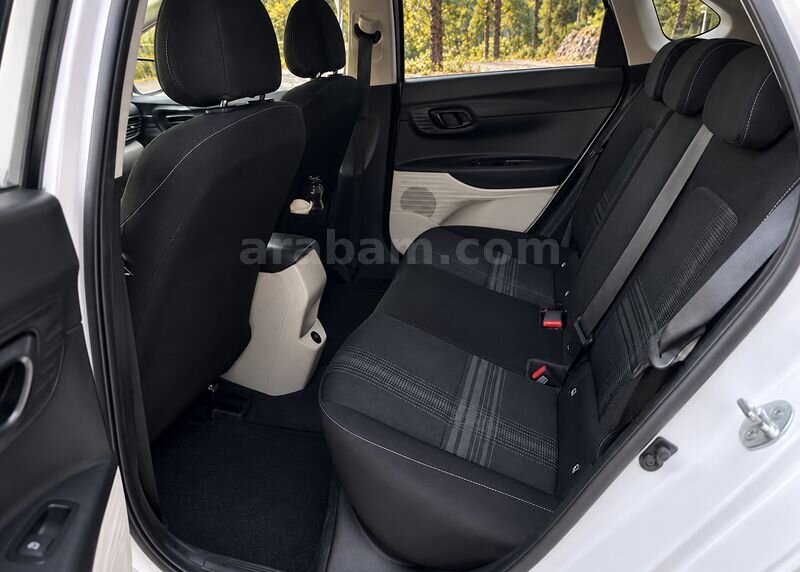 Sahibinden Hyundai i20 1.4 MPI Style 2023 Model 5