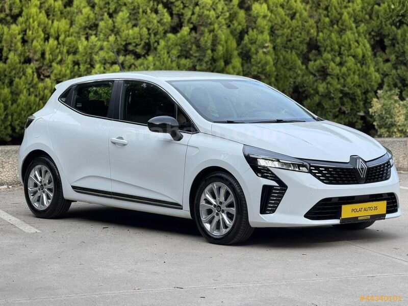 İLK ELDEN 2025 CLİO 1.0 TCE EVOLUTİON GSR2 BOYASIZ 7.100 KM 4