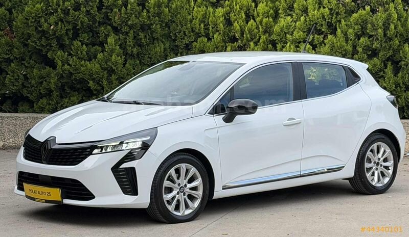 İLK ELDEN 2025 CLİO 1.0 TCE EVOLUTİON GSR2 BOYASIZ 7.100 KM 6