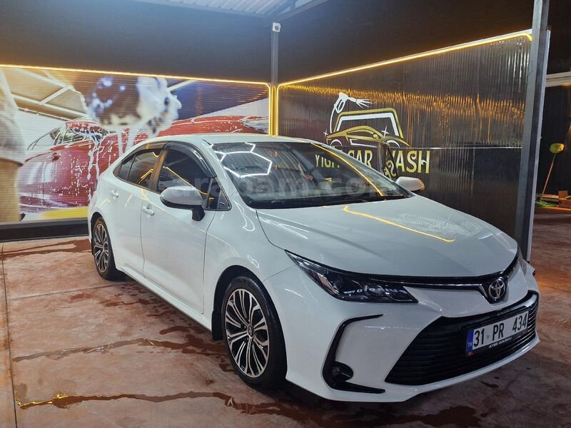 Sahibinden Toyota Corolla 1.6 Vision 2020 Model 80.000 KM Beyaz 5