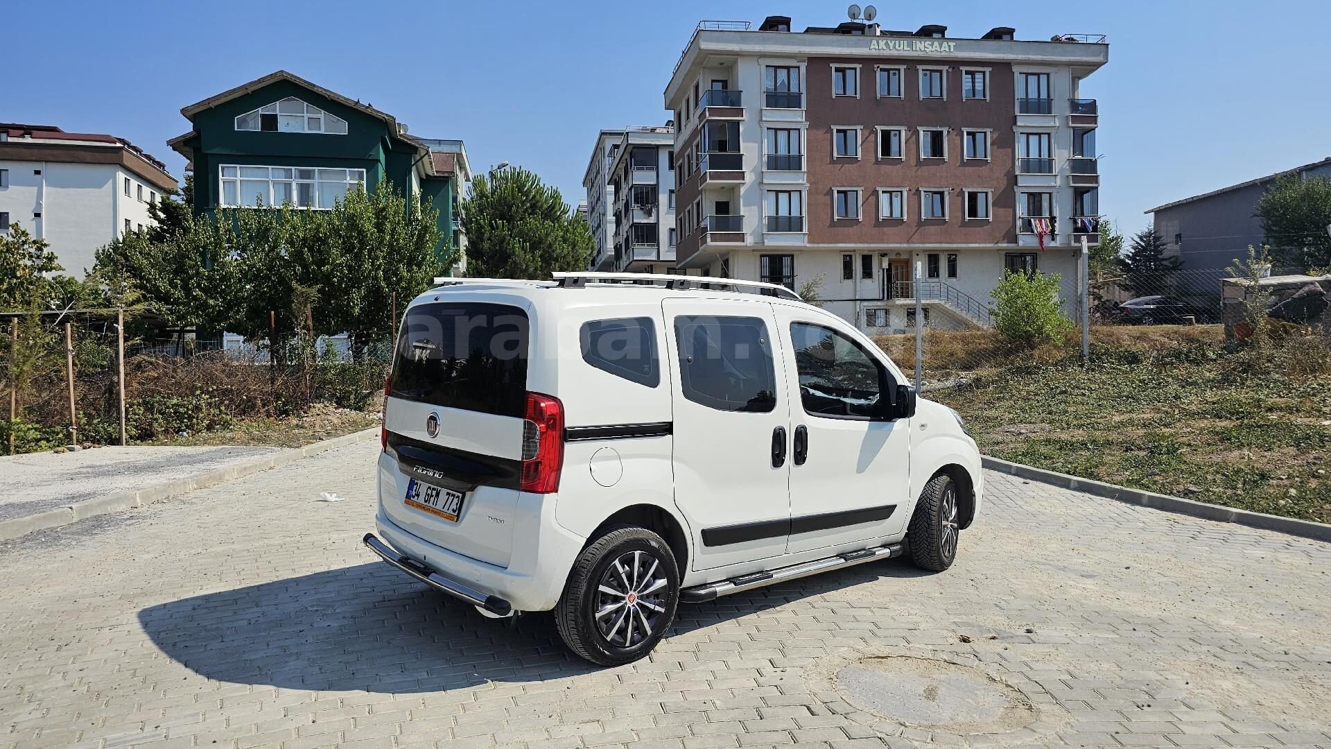 Sahibinden Fiat Fiorino Combi 1.3 Multijet Pop 2022 Model 62.000 KM Beyaz 2