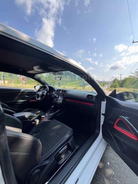 Sahibinden Volkswagen Scirocco 1.4 TSi Sportline 2011 Model Rize 238.000 KM Beyaz 5