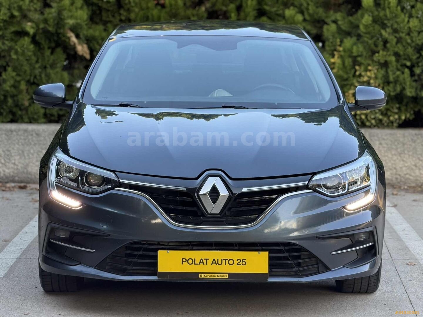 İLK ELDEN 2024 MEGANE 1.3 TCE TOUCH EDC BENZİN 140 HP 12.100 KM 3