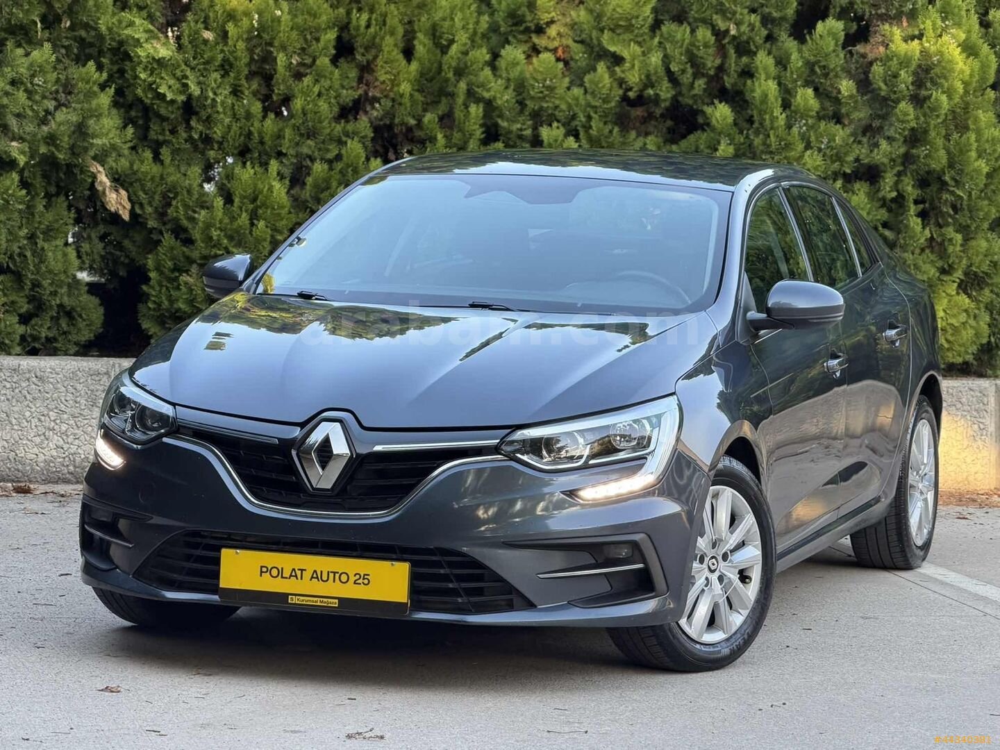 İLK ELDEN 2024 MEGANE 1.3 TCE TOUCH EDC BENZİN 140 HP 12.100 KM 5